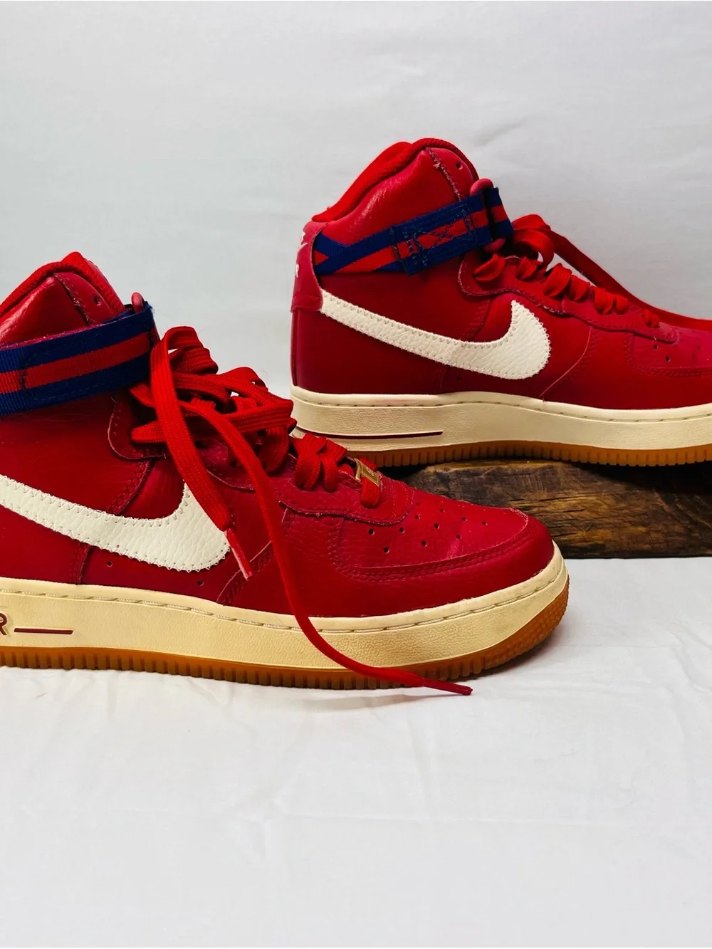 Nike vibrant red